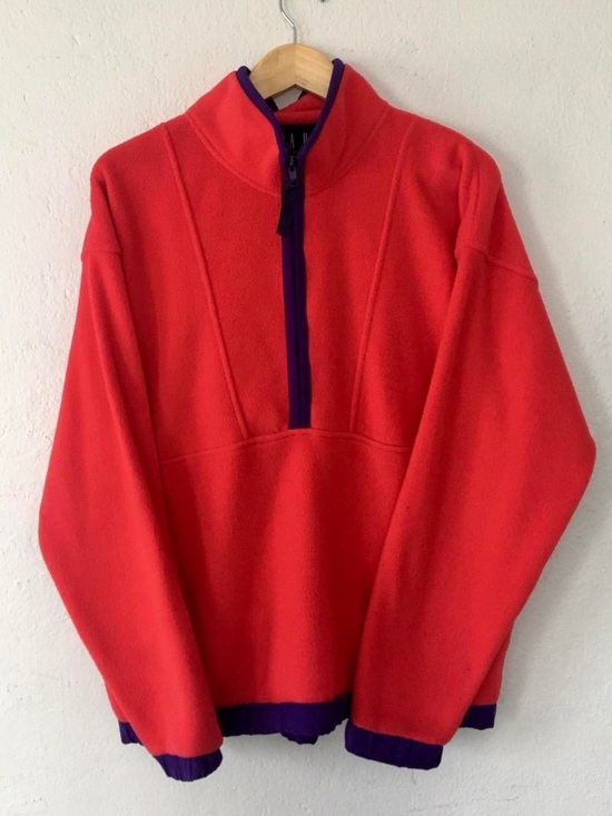 GAP Other - VTG GAP 90s Arctic Red Fleece M